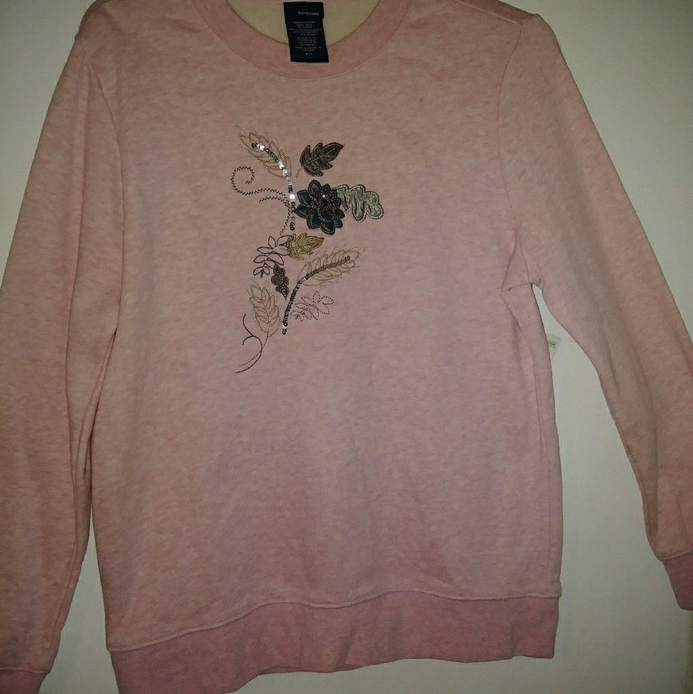 Basic round neck long sleeved sweater